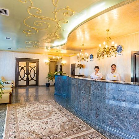 Royal Palace Hotel Almaty Ngoại thất bức ảnh