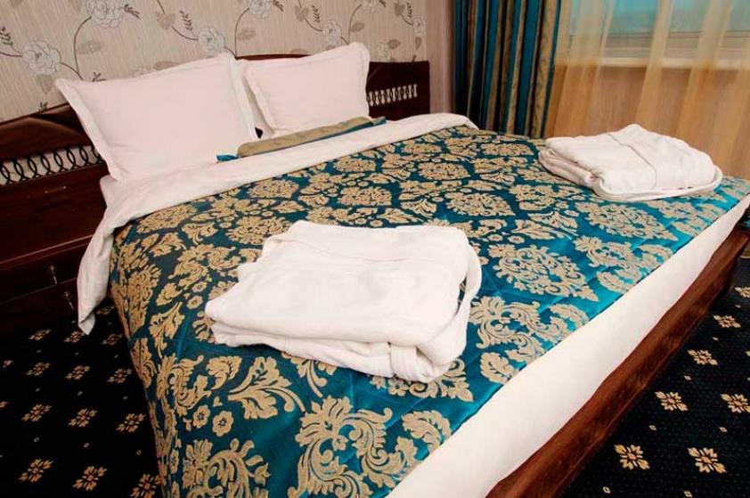 Royal Palace Hotel Almaty Ngoại thất bức ảnh