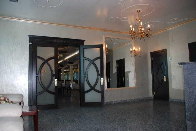 Royal Palace Hotel Almaty Ngoại thất bức ảnh