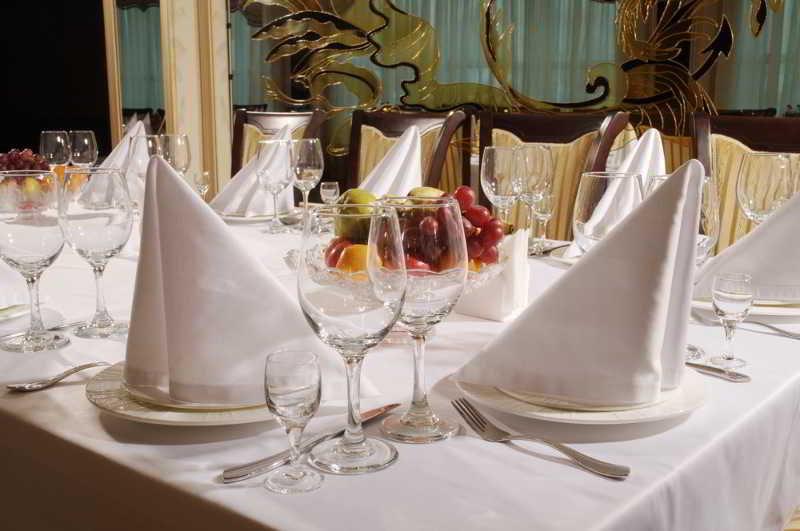 Royal Palace Hotel Almaty Ngoại thất bức ảnh